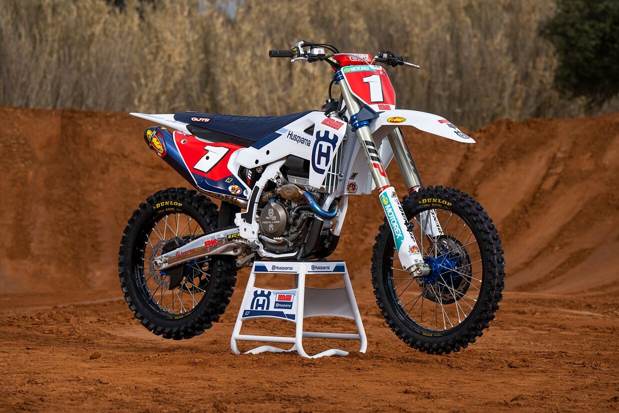 Nestaan Husqvarna Factory Racing 2025